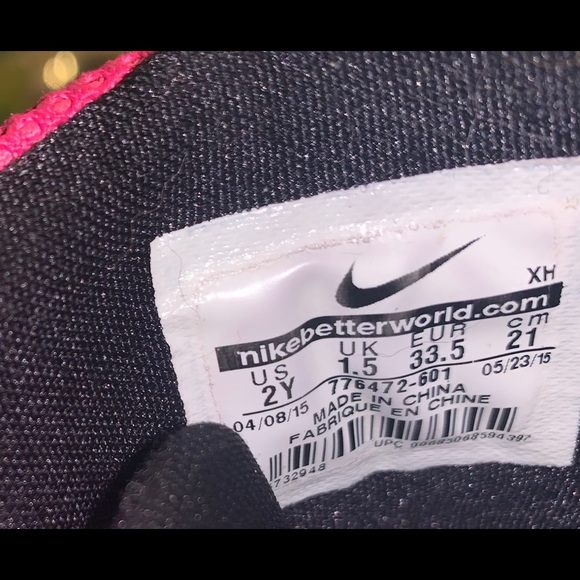 Pink and white Lebron’s size 2Y - Picture 5 of 5